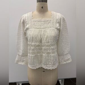 Jennifer & Grace Elegant White Lace Blouse - Small